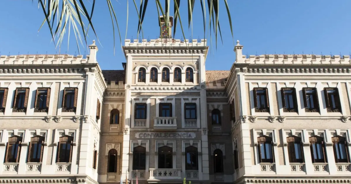 Encuadernaciones Universidad de Murcia: Preservando la historia y la estética - Quién fundó la Universidad de Murcia encuadernaciones universidad de murcia - Quién fundó la Universidad de Murcia